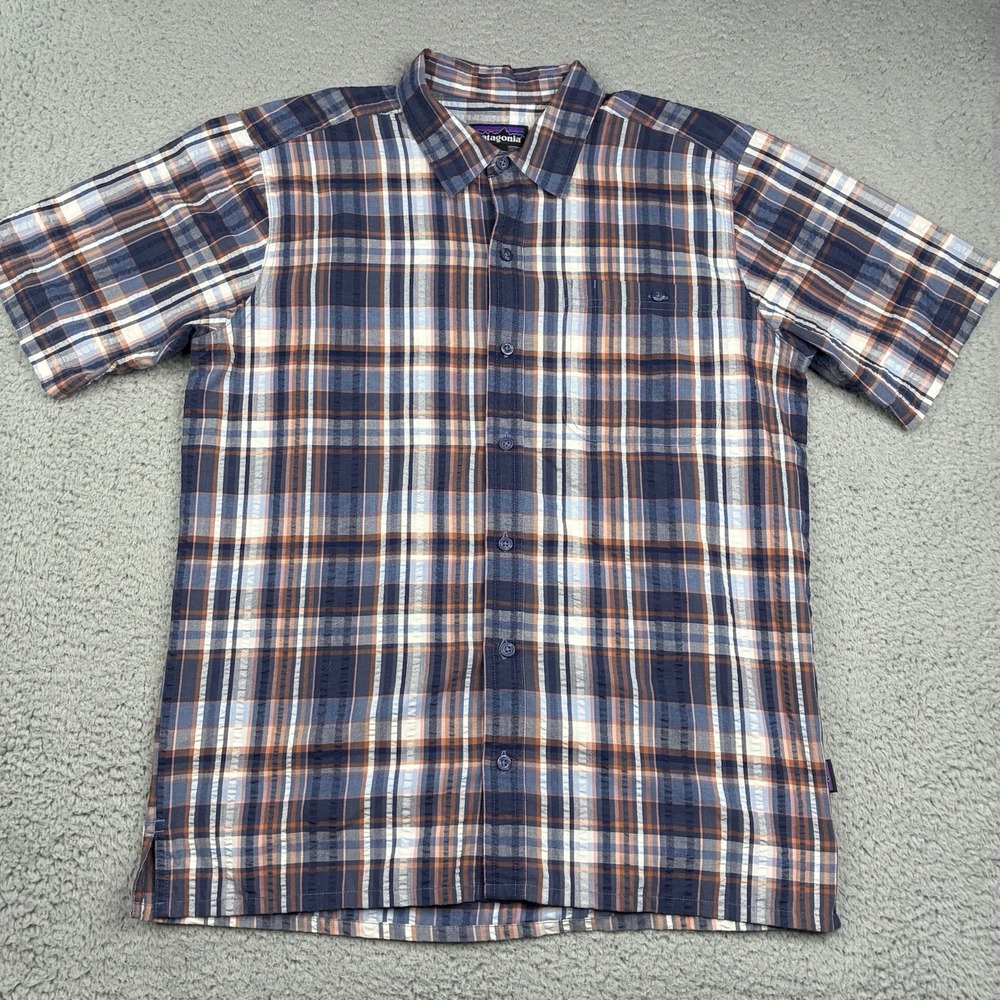 Patagonia AC Shirt Mens M Blue Plaid Seersucker Short Sleeve Button Up 53004